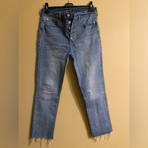 GAP light wash cigarette jeans size